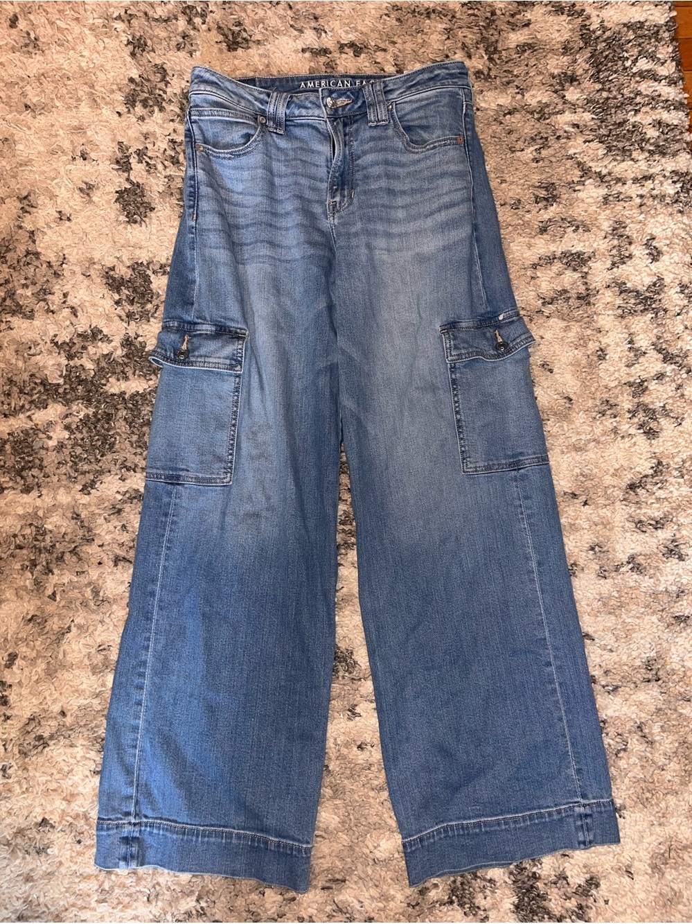 American Eagle Super High-Rise Baggy Wide Leg Cargo Jean Cargo Jeans Blue Size 4